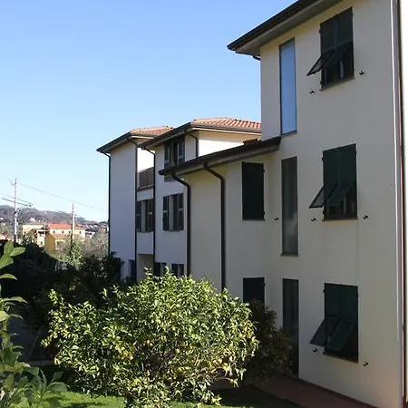 Πανσιόν Tutti A Bordo Λα Σπέτσια